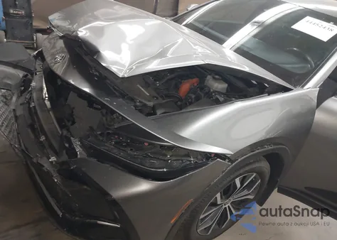 2023 Toyota Crown Xle z USA, uszkodzony, nr VIN JTDAAAAF1P3004626